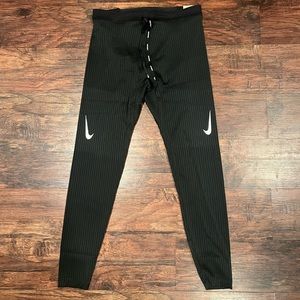 Nike aeroswift tights small BRAND NEW
